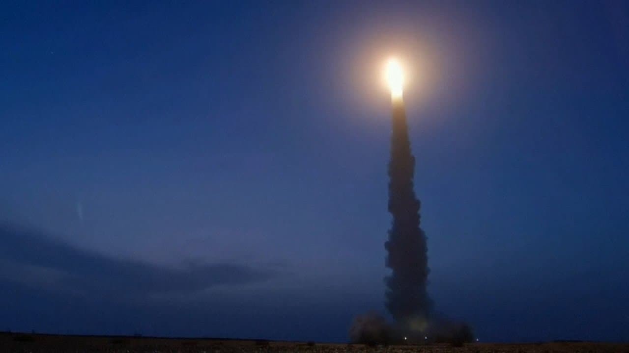Long March-11 launches Shiyan-19