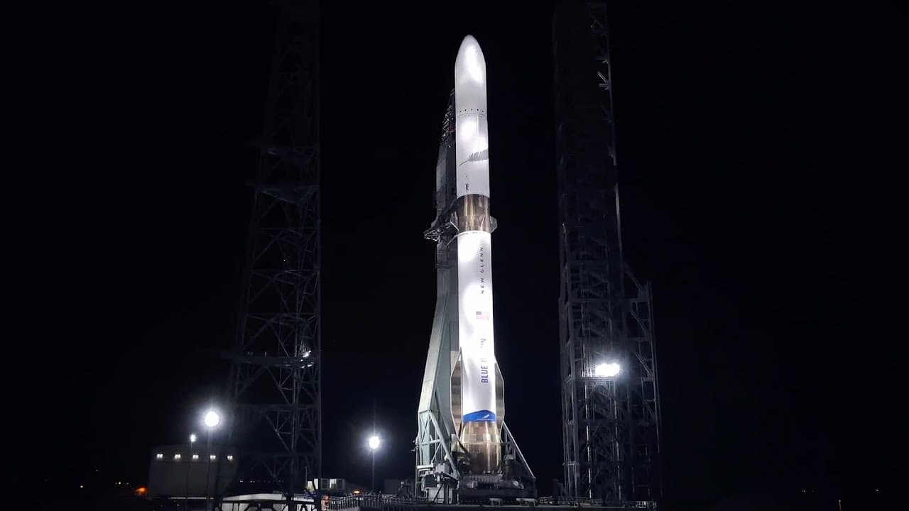Watch Live! Blue Origin to launch New Glenn rocket for first time