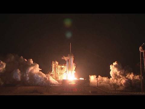 STS-130 Launch in HD - The last shuttle launch at night - 02/08/2010