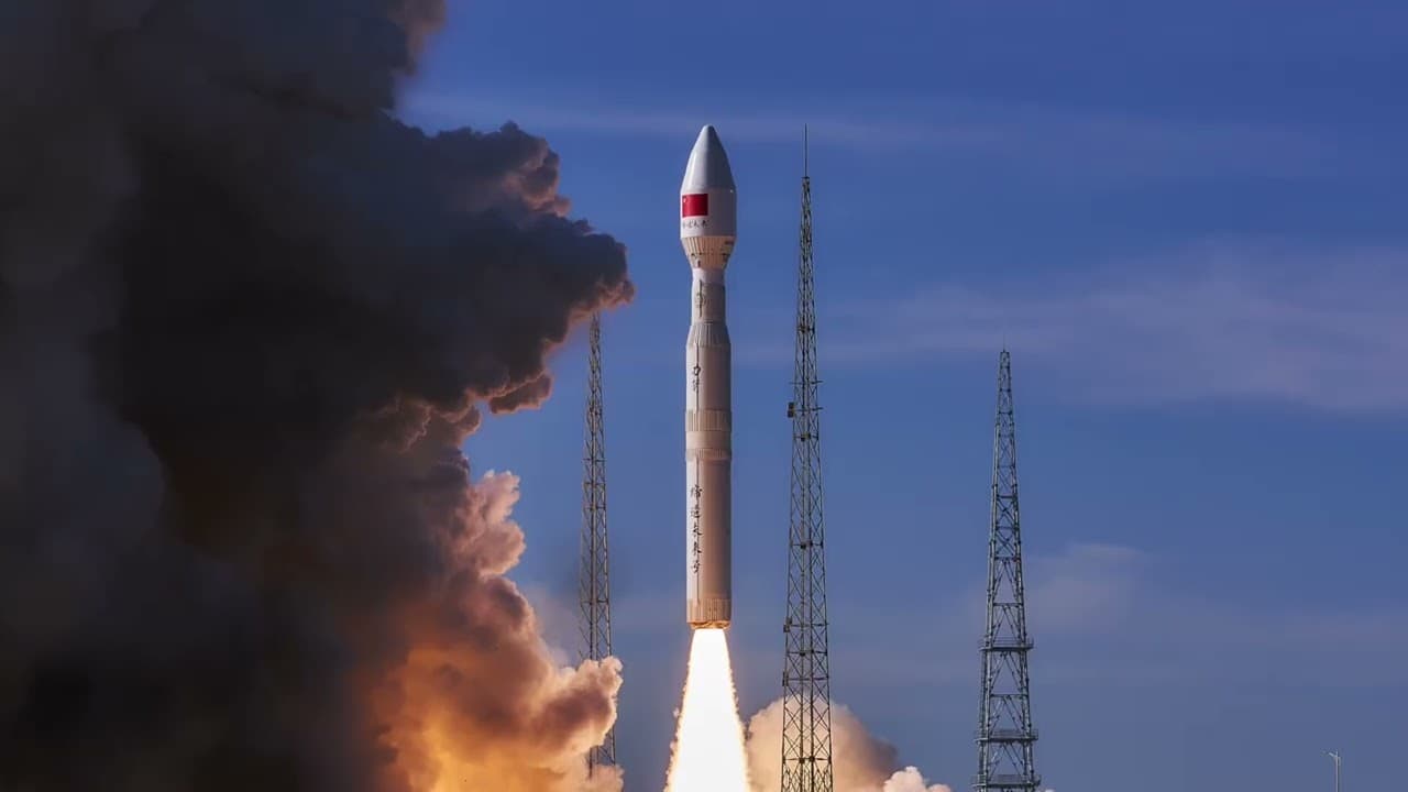 Lijian-1 launches 9 satellites