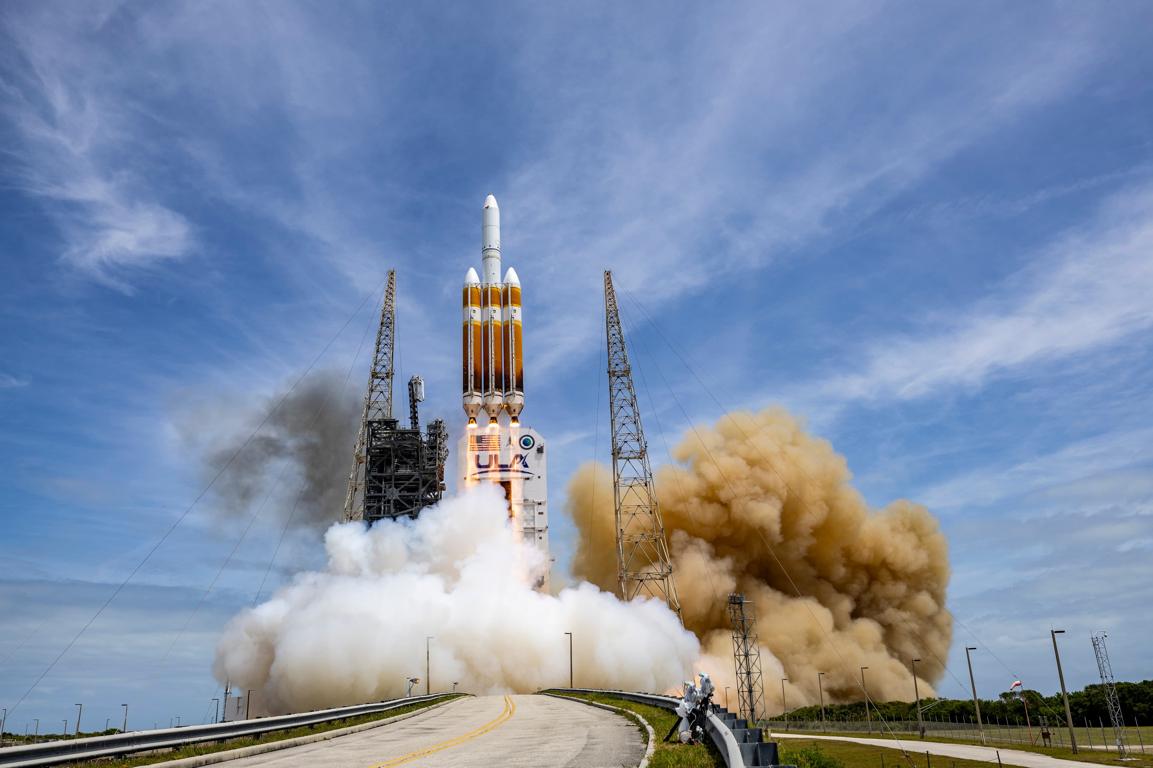 Delta IV Heavy | NROL-70