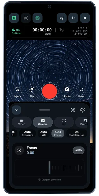 TimeLapsed Android: Camera focus, with an illustrated camera scene beneath the captured controls