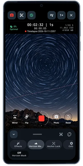 TimeLapsed Android: Camera recording horizon mask dock, with an illustrated camera scene beneath the captured controls